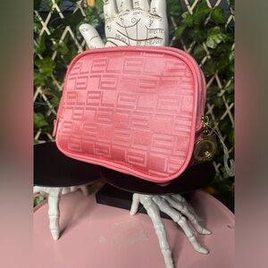 NWOT Pink Estée Lauder small cosmetic bag